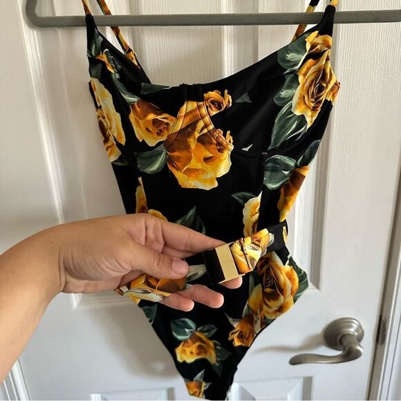 Onia x WeWoreWhat Danielle Floral One Piece Belted Swimsuit Women’s Large - Picture 6 of 11